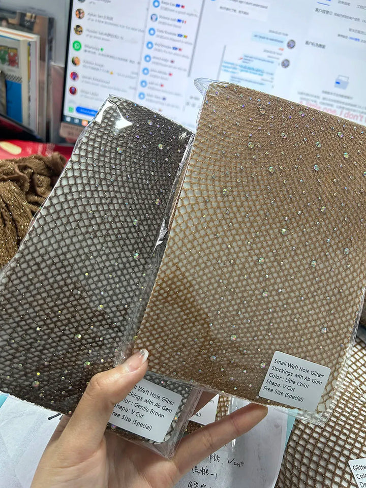 Manufacturer Plus Size V Shaped Stockings Caramelo GOLD Pantyhose Glitter V Cut Fishnet Stocking Carnival Tights